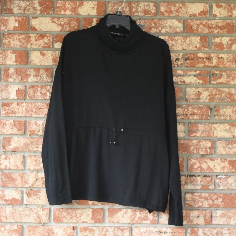 Nine West Active Black Top NWT